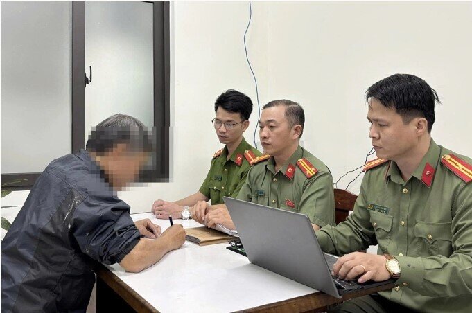 Bộ Công an đề xuất định danh chủ quản, siết trách nhiệm hội nhóm mạng xã hội