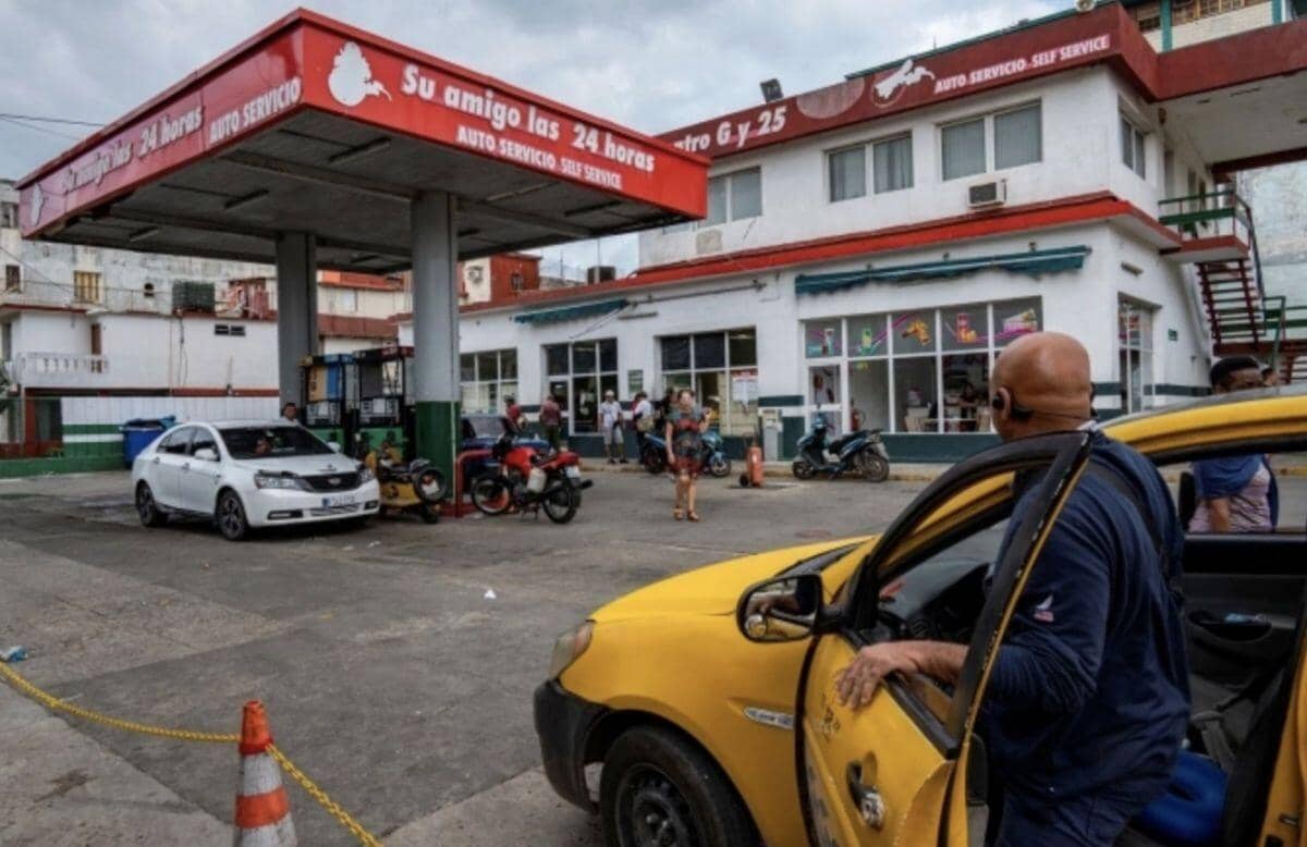 Mỹ không nới lỏng hạn chế dầu Nga với Cuba
