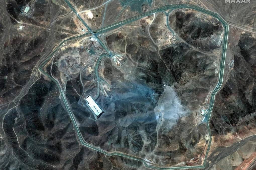Mỹ tính “ra tay trực tiếp” với kho hạt nhân Iran?