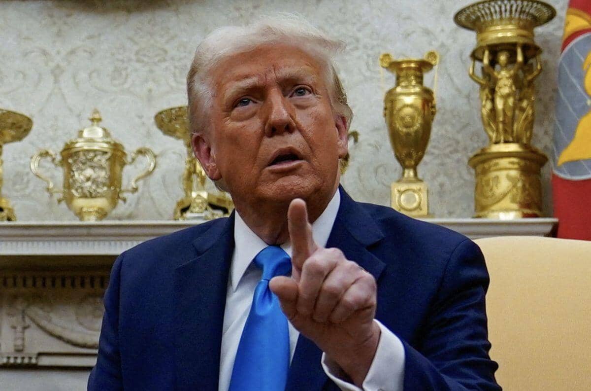 Ông Trump ra lệnh 48 giờ: Không mở Hormuz, Iran đối mặt đòn hủy diệt?