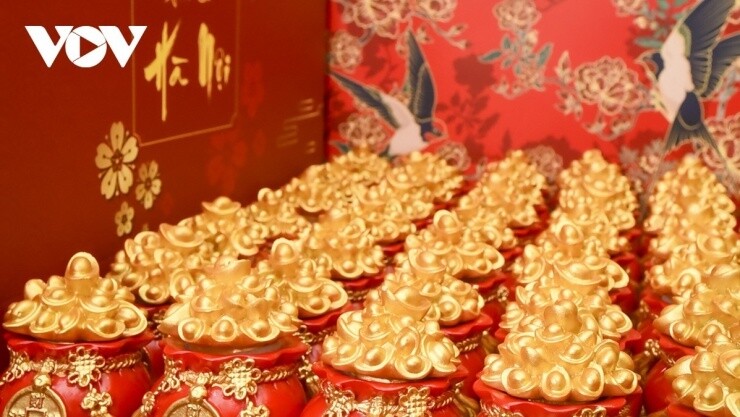 Giá vàng SJC chênh kỷ lục gần 30 triệu/lượng, nhà đầu tư “trắng tay” vì lỗ nặng