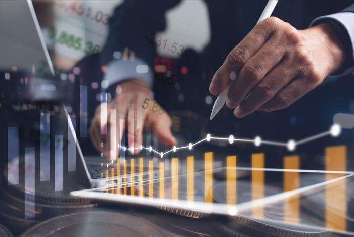 Cú hích 6.000 USD và tham vọng "kỳ lân" của ngành quản lý quỹ