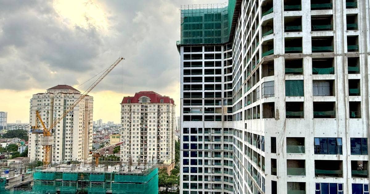 Vì sao giấc mơ mua nhà giá rẻ vẫn xa tầm với?