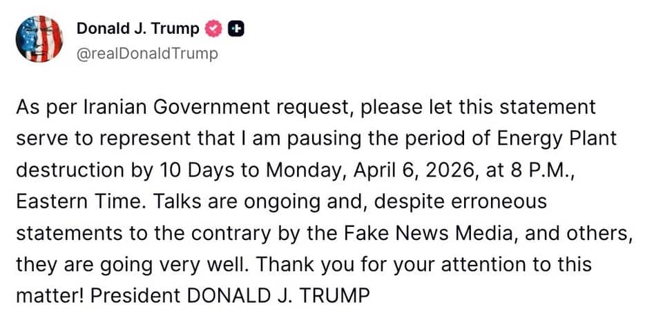 Donald Trump lùi thời hạn "bấm nút" tấn công năng lượng Iran