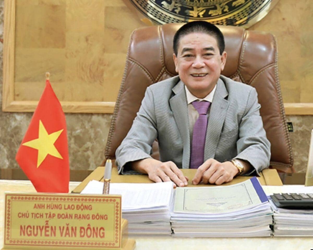 Chiêu bỏ tiền tỷ ngoài sổ sách của Chủ tịch Tập đoàn Rạng Đông