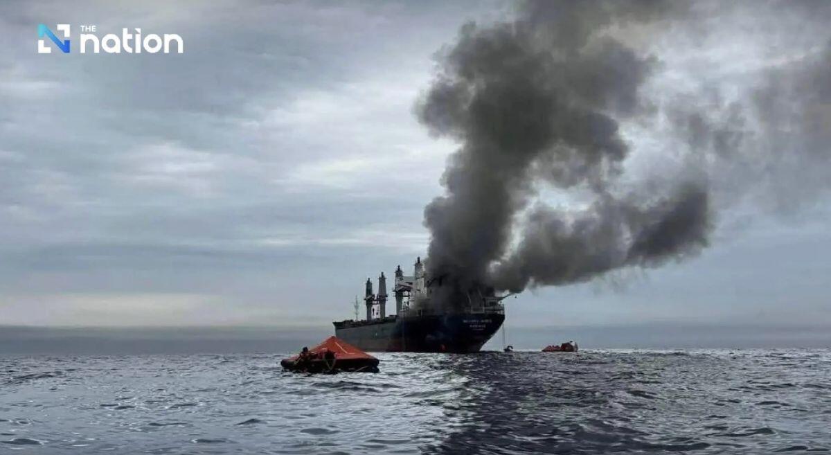 Eo biển Hormuz căng thẳng: Tàu Thái Lan mắc cạn, 3 người mất tích; tàu Malaysia được “mở đường”