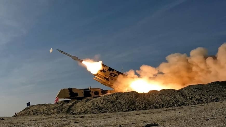 Houthi chính thức tham chiến