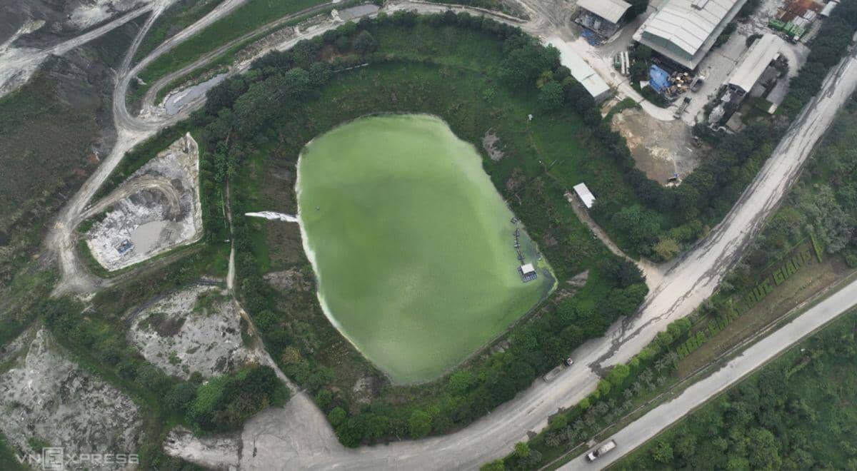 Khói bụi bủa vây người dân ở gần nhà máy hoá chất Đức Giang - Lào Cai