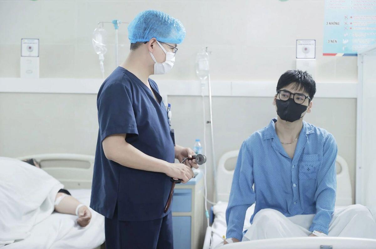Hà Nội ghi nhận 17 ca COVID-19, cảnh báo không chủ quan với biến thể mới