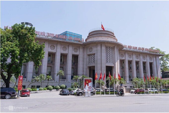 Ngân hàng Nhà nước yêu cầu ổn định lãi suất tiền gửi