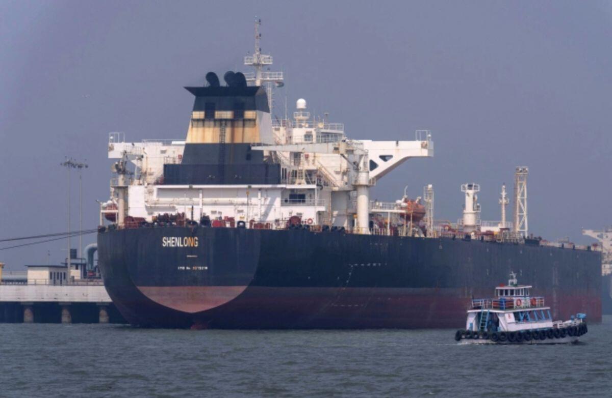 Iran 'duyệt kế hoạch thu phí tàu trên eo biển Hormuz'