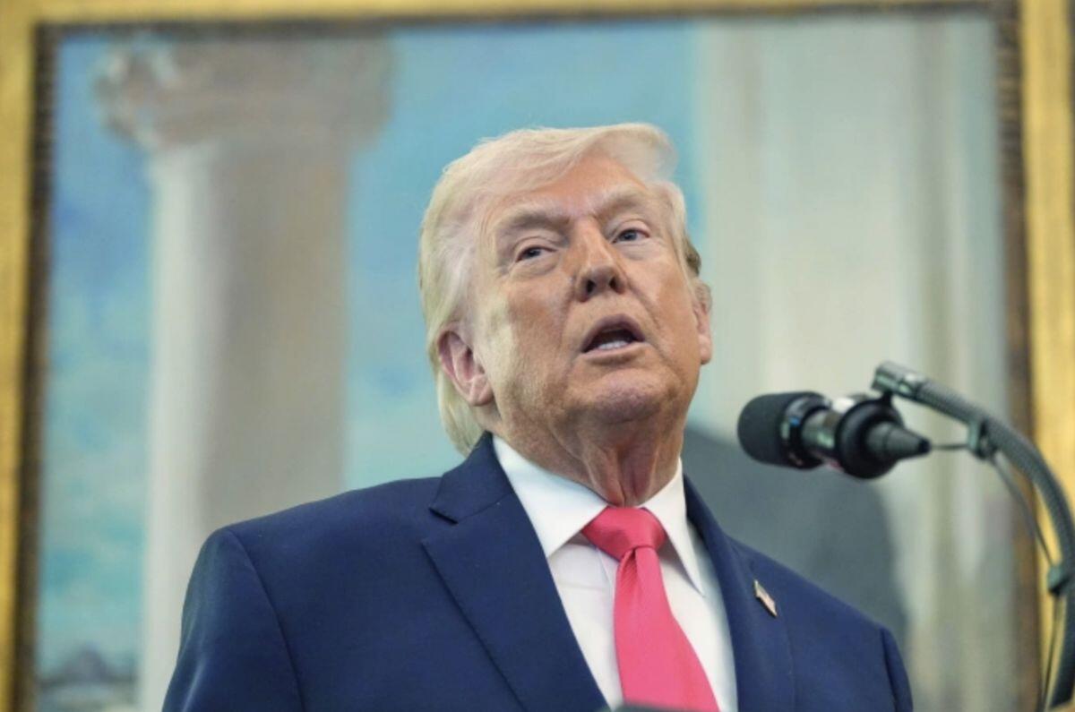 Ông Trump tiếp tục dọa 'xóa sổ toàn bộ' nhà máy điện của Iran