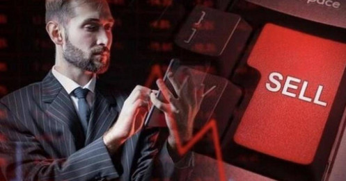 Vì sao tiền ngoại rời đi khi thị trường sắp “nâng hạng”?