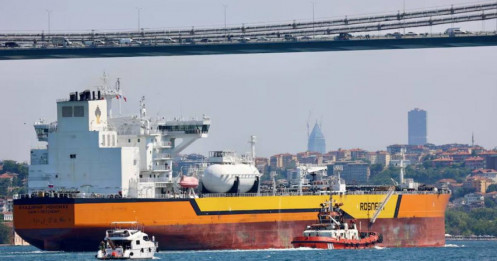 Nga cấm xuất khẩu xăng đến hết tháng 7: Siết nguồn cung để ổn định thị trường nội địa