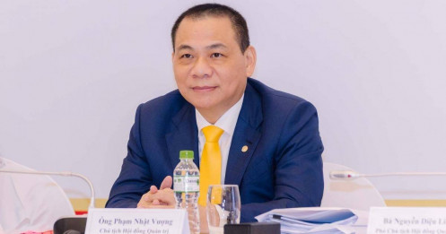 Cú hích 450.000 tỷ và chiến lược thống trị đa ngành của Vingroup