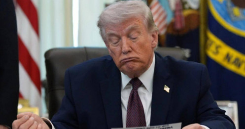 Nỗi tức giận ngày càng tăng của ông Trump với NATO