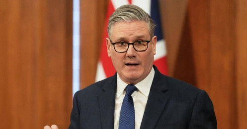 Anh mời 35 nước họp bàn phương án mở lại eo biển Hormuz