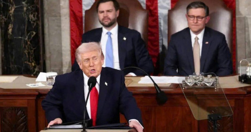 Một năm sau "Ngày Giải phóng", Thuế quan mới của Donald Trump và làn sóng tái định giá hàng hóa: Dòng tiền đang dịch chuyển về đâu?