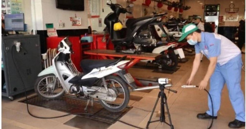 Vì sao chưa kiểm định khí thải toàn bộ xe máy ngay lập tức?
