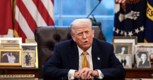 Giá dầu bùng nổ sau tuyên bố cứng rắn của Trump, nguy cơ xăng Mỹ lập đỉnh mới