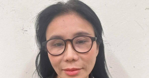 Hàng trăm tỷ đồng và 100 sổ đỏ bị thu giữ từ "bà trùm mỹ phẩm"