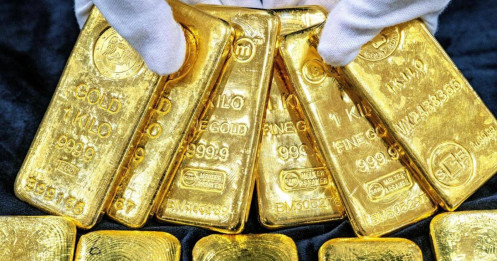 Vàng kẹt giữa "ma trận" phát ngôn của Donald Trump