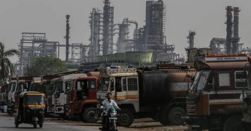 Nga mở rộng “lối thoát” năng lượng: tăng cung dầu, LNG cho Ấn Độ giữa biến động toàn cầu