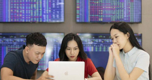 Lộ diện các mã cổ phiếu hưởng lợi từ làn sóng tái cơ cấu