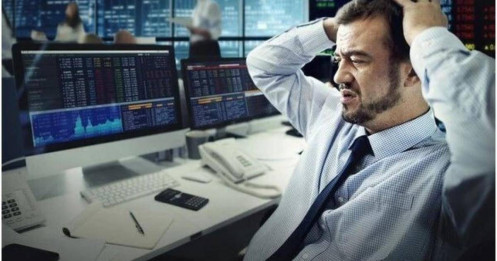 Loạt cổ phiếu ngân hàng bị khối ngoại "xả" mạnh hàng trăm tỷ đồng