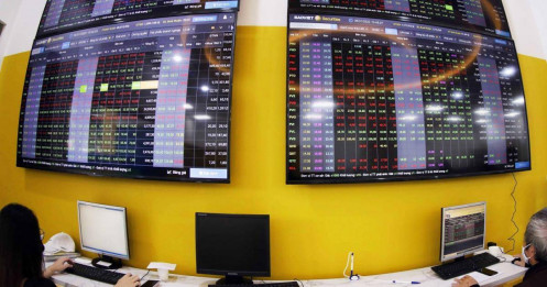 Chuyên gia nói gì việc chứng khoán Việt được nâng hạng lên nhóm thị trường mới nổi thứ cấp?