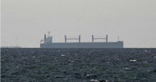 Iran điều tiết tàu qua Hormuz trong thời gian ngừng bắn