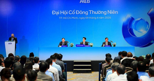 ĐHCĐ ACB 2026: lợi nhuận tăng, cổ tức hấp dẫn… vì sao cổ phiếu vẫn phá đáy?