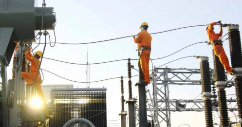 Tiêu thụ điện toàn quốc chạm mốc kỷ lục mới