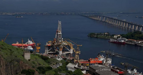 Trung Quốc bí mật mua 1,6 triệu thùng dầu mỗi ngày: Brazil trở thành nguồn cứu cánh khẩn cấp