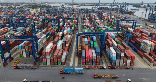 Bài toán 'giữ phong độ' xuất khẩu trong xung đột Trung Đông