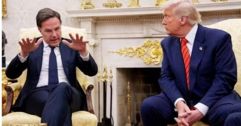 Mỹ cân nhắc rời NATO