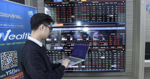 Chứng khoán Việt Nam: Từ nhịp chỉnh mạnh tháng 3 đến kỳ vọng bứt phá quý II/2026