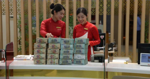 Tiền mặt - Vùng đệm lý tưởng giữa biến động lãi suất
