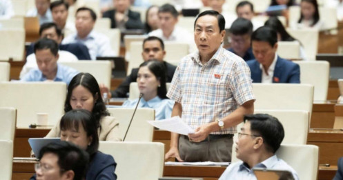 Đại biểu Quốc hội: Giãn dân, di dời trụ sở mới giải quyết triệt để ô nhiễm tại Hà Nội