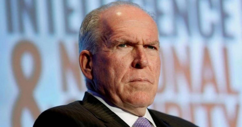 Cựu Giám đốc CIA "đòi" phế truất Donald Trump?
