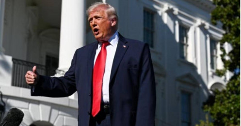 Ông Trump cân nhắc việc tấn công vào Iran