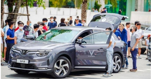 Bộ Tài chính đưa ra đề xuất quan trọng với thị trường ô tô điện