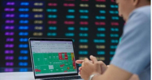 VN-Index lên 1.800 điểm