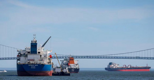 Mỹ trúng đậm nhờ chiến tranh tại Iran