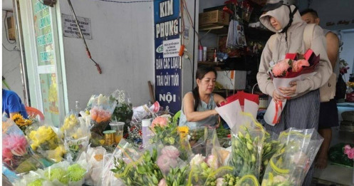 Đột ngột yêu cầu dừng hóa đơn điện tử: Điều gì đang xảy ra?