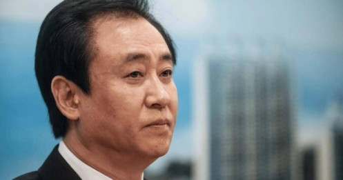 “Ông trùm” Evergrande cúi đầu nhận tội