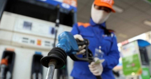 Ngành thuế và Hải quan ‘hỏa tốc’ triển khai áp thuế xăng dầu về 0%