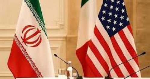 Donald Trump và tham vọng "bóp nghẹt" Tehran