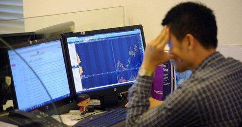 VN-Index chạm ngưỡng 1.800 điểm: "Tiệc vui" có dành cho tất cả?