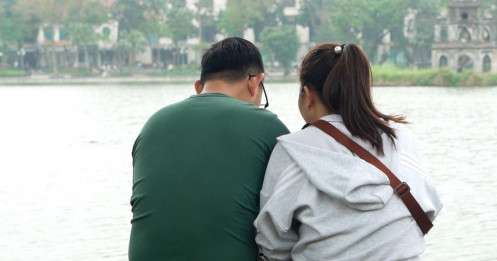 Hôn nhân của người trẻ được xây bằng sự tự chủ kinh tế